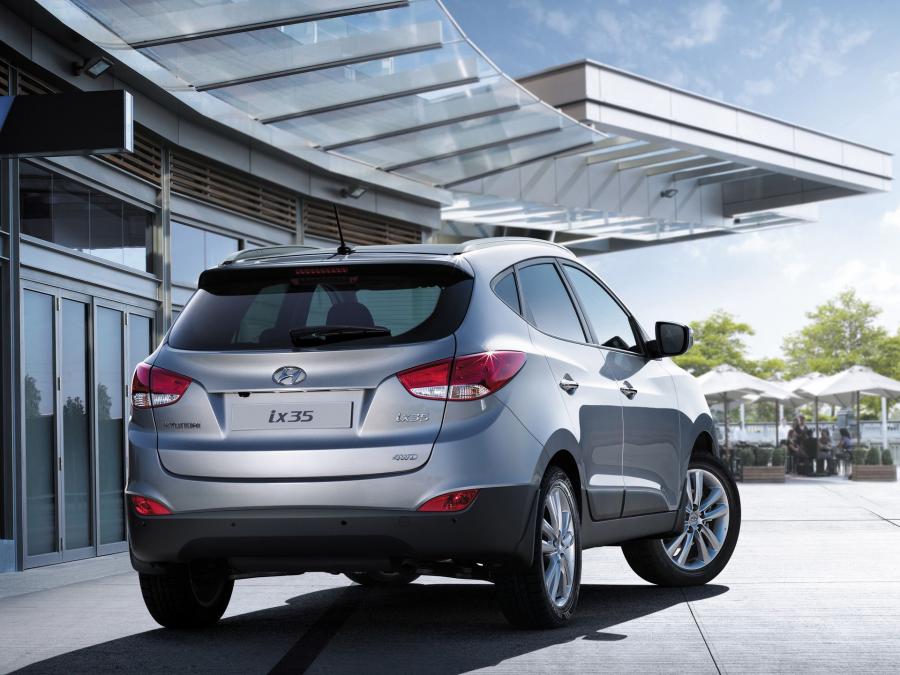  Hyundai ix35 2010 года  (фото 84 из 114)